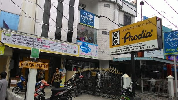Foto Laboratorium Klinik Prodia Padang