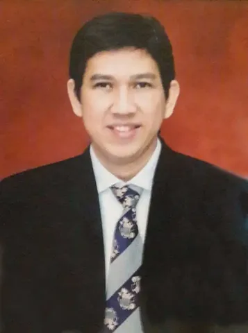 Foto dr. Husin Thamrin, Sp.PD, FINASIM
